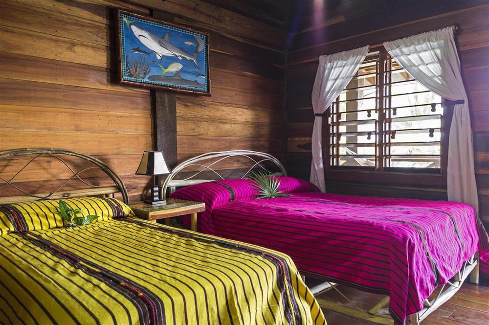 Itza Resort Long Caye Zimmer foto