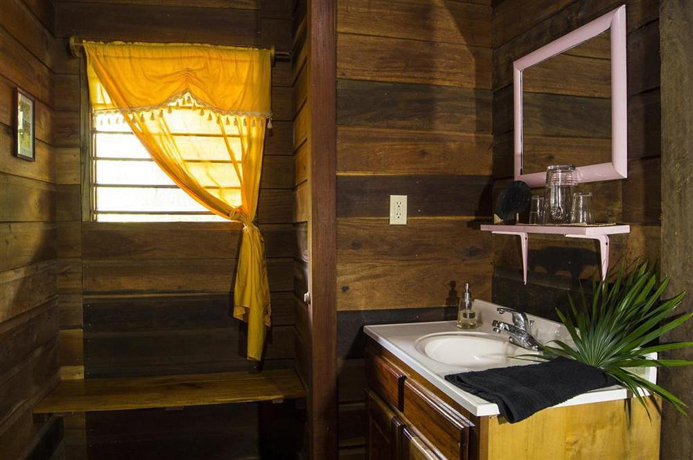 Itza Resort Long Caye Zimmer foto